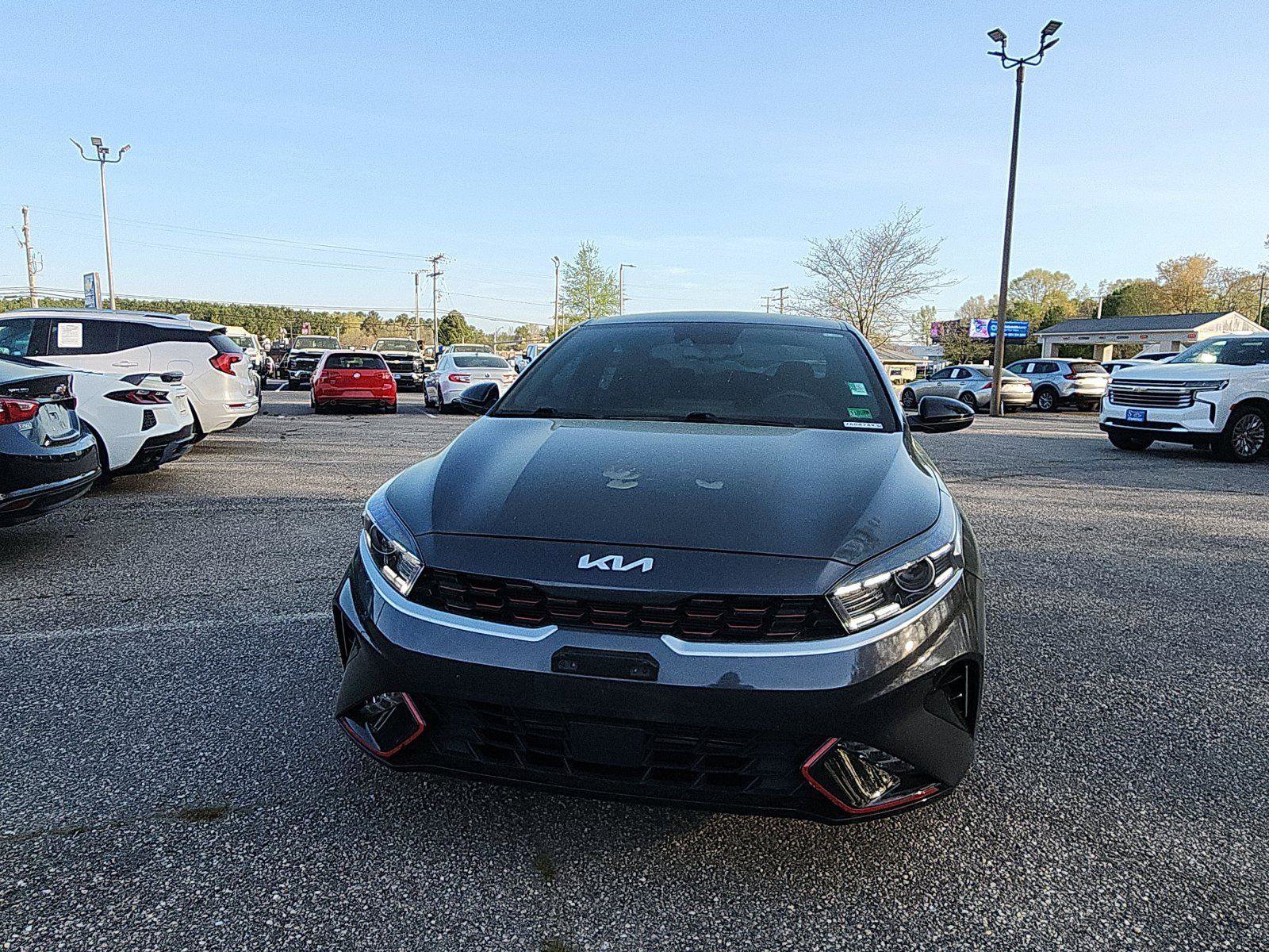 Used 2023 Kia Forte GT-Line w/ GT-Line Technology Package image 8