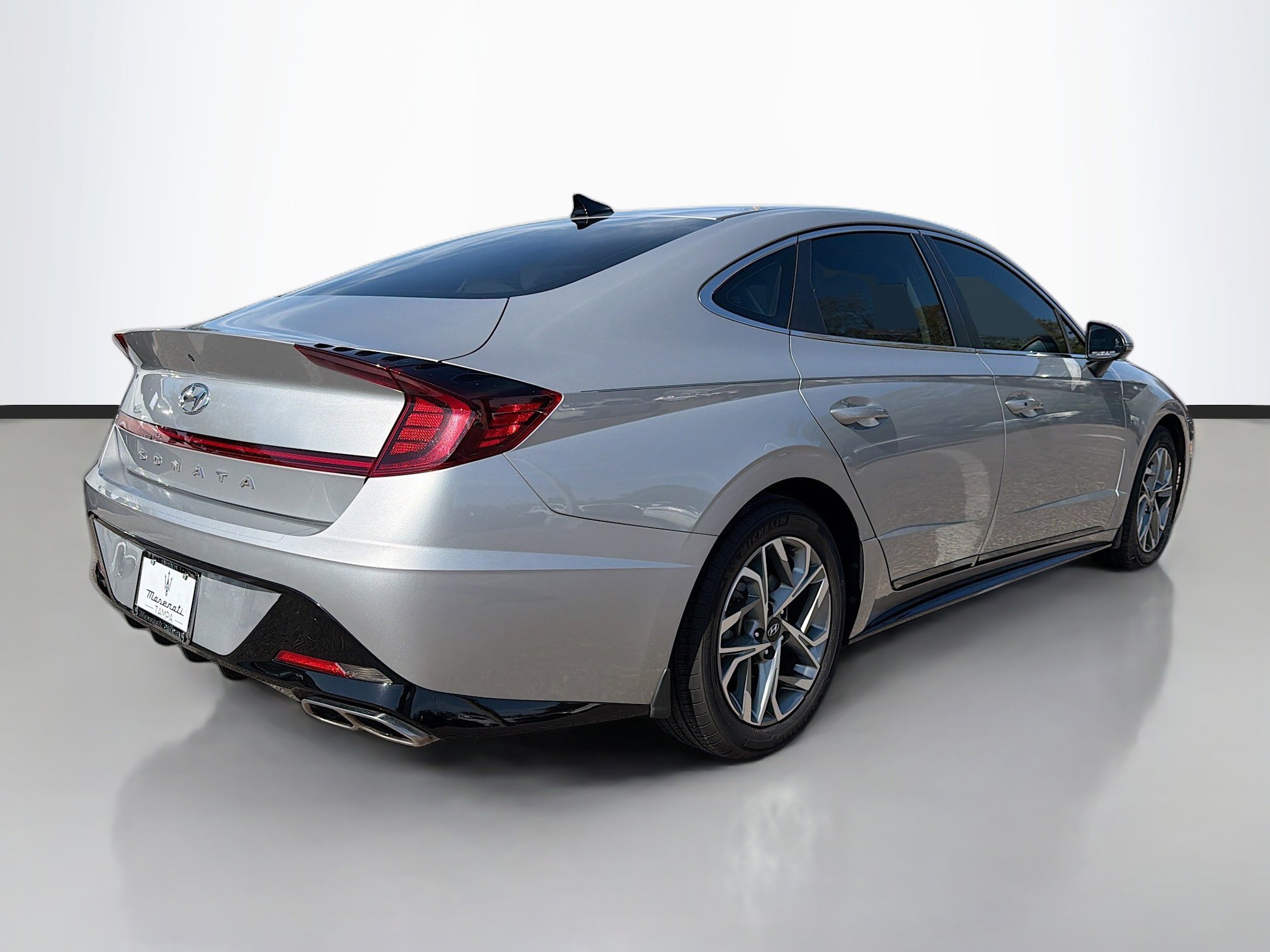 Used 2023 Hyundai Sonata SEL image 3