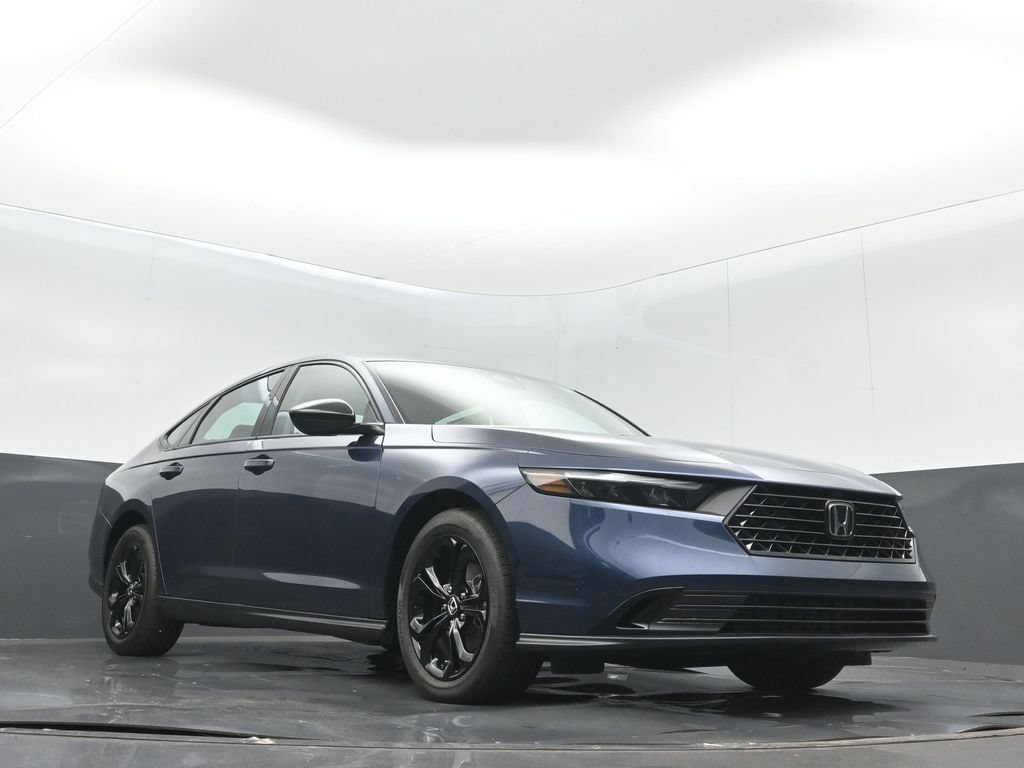 New 2025 Honda Accord SE image 10