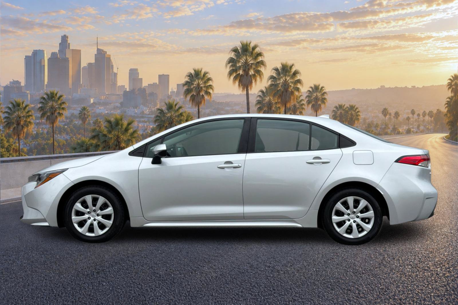 Used 2024 Toyota Corolla LE FWD image 7