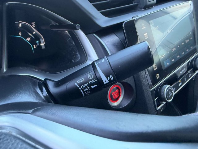 Used 2018 Honda Civic EX-L image 25