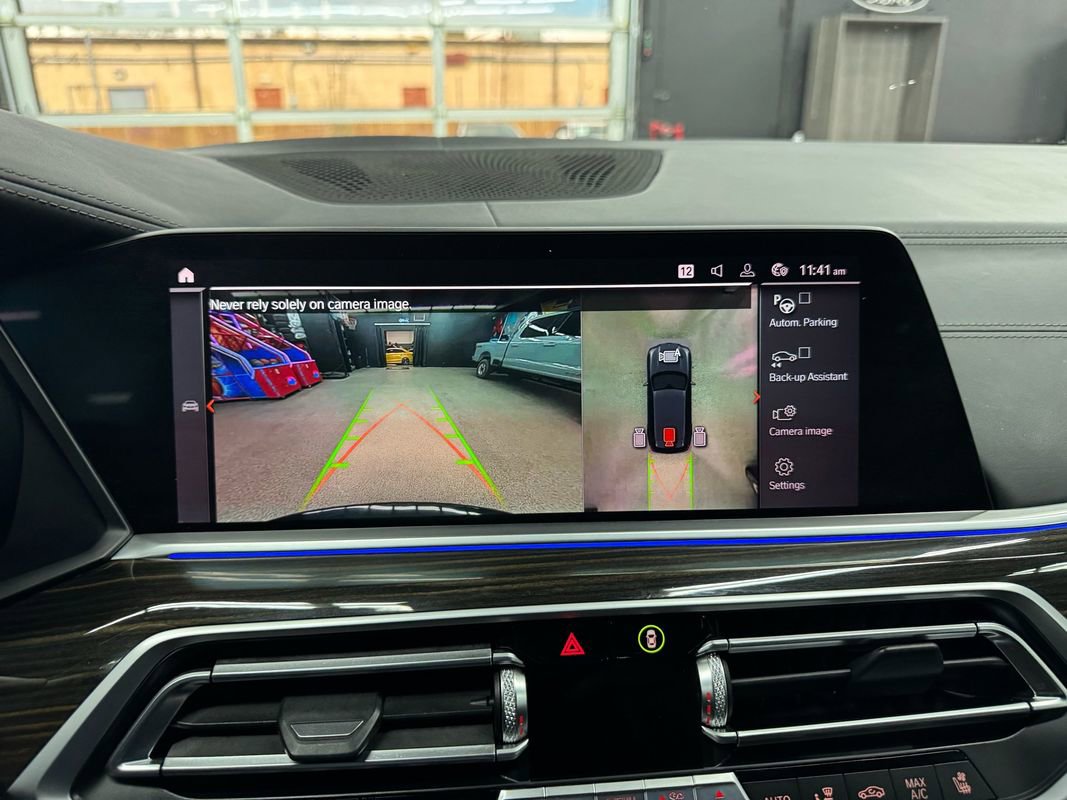 Used 2019 BMW X5 xDrive50i w/ M Sport Package image 33