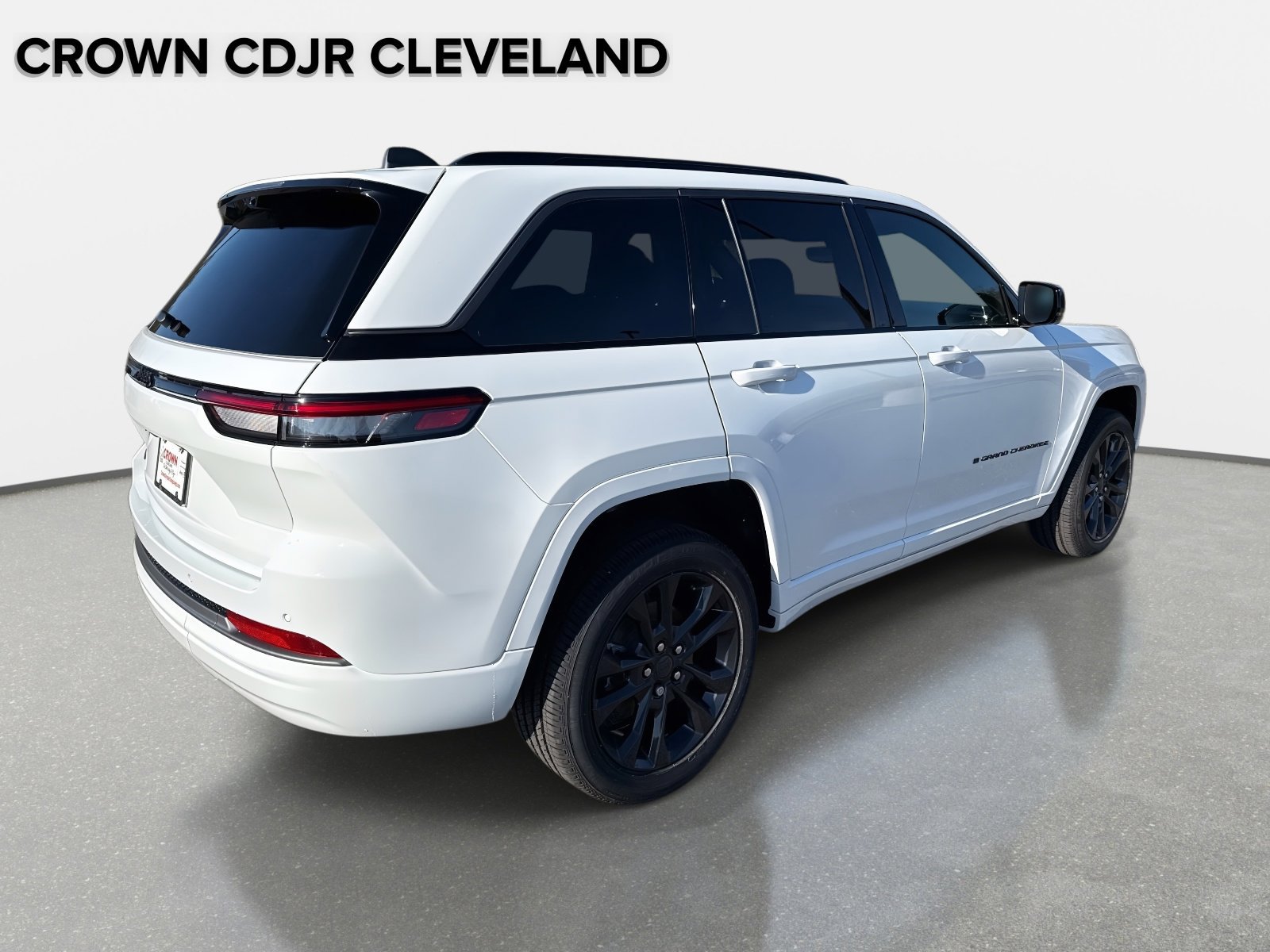 New 2026 Jeep Grand Cherokee Limited AWD/4WD image 4
