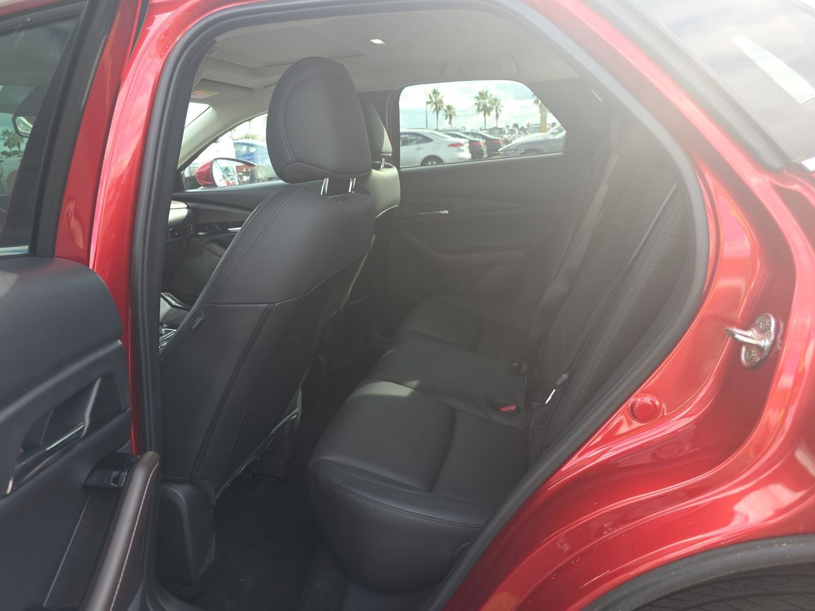 Used 2021 MAZDA CX-30 FWD 2.5 S w/ Premium Package image 4