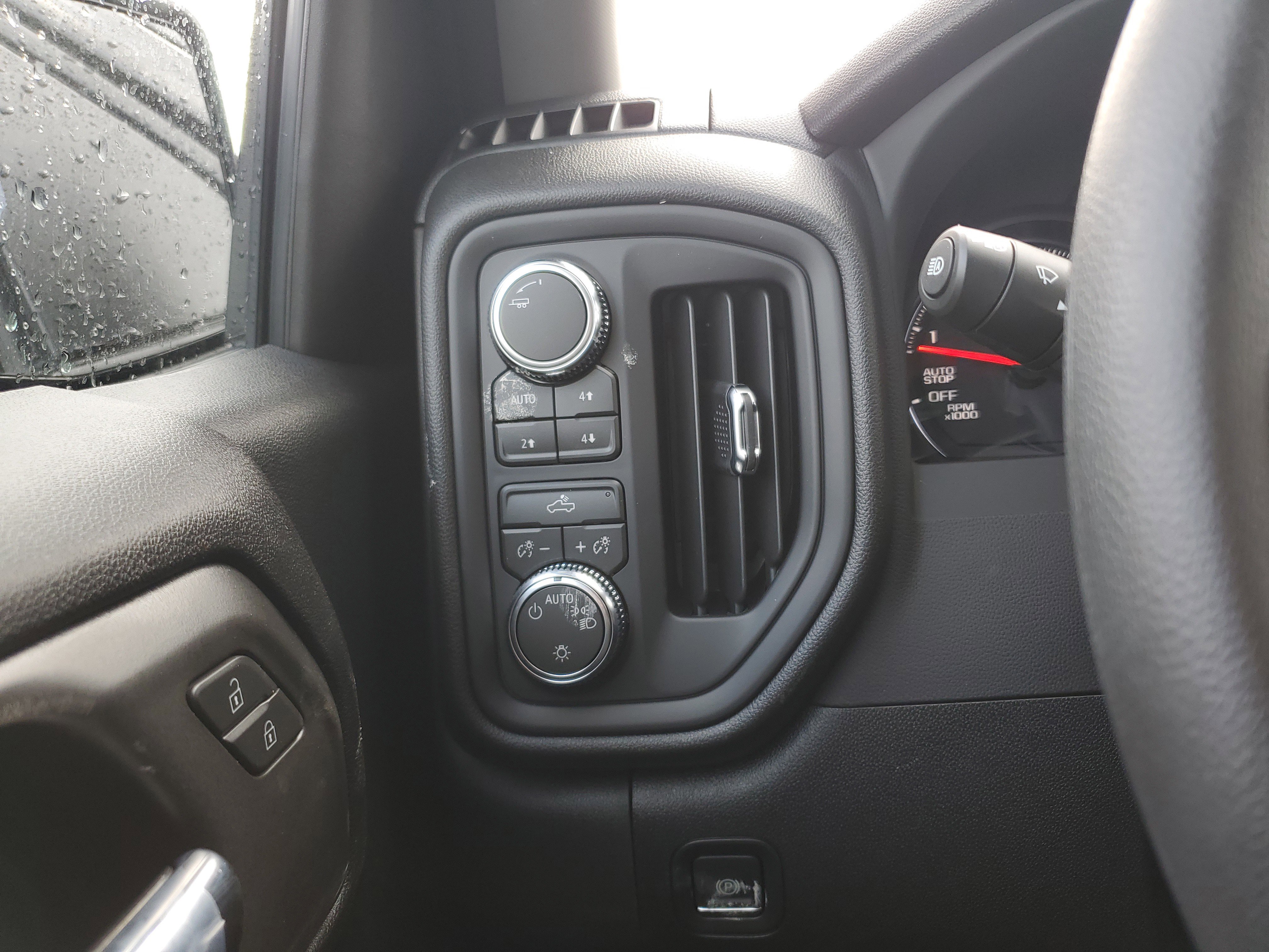 New 2026 GMC Sierra 1500 Pro w/ Pro Value Package image 25