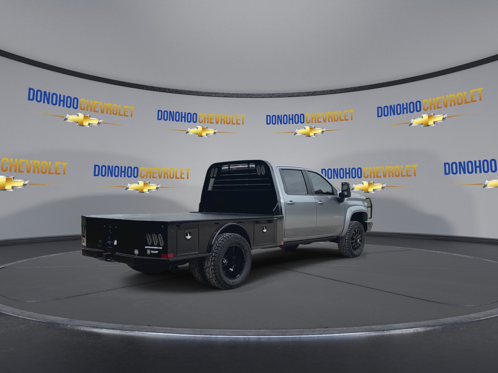 New 2026 Chevrolet Silverado 3500 LT w/ Convenience Package AWD/4WD image 8