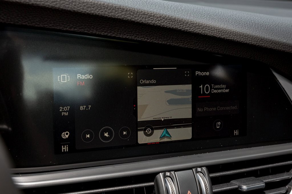 New 2025 Alfa Romeo Giulia w/ Driving Assist Package image 15