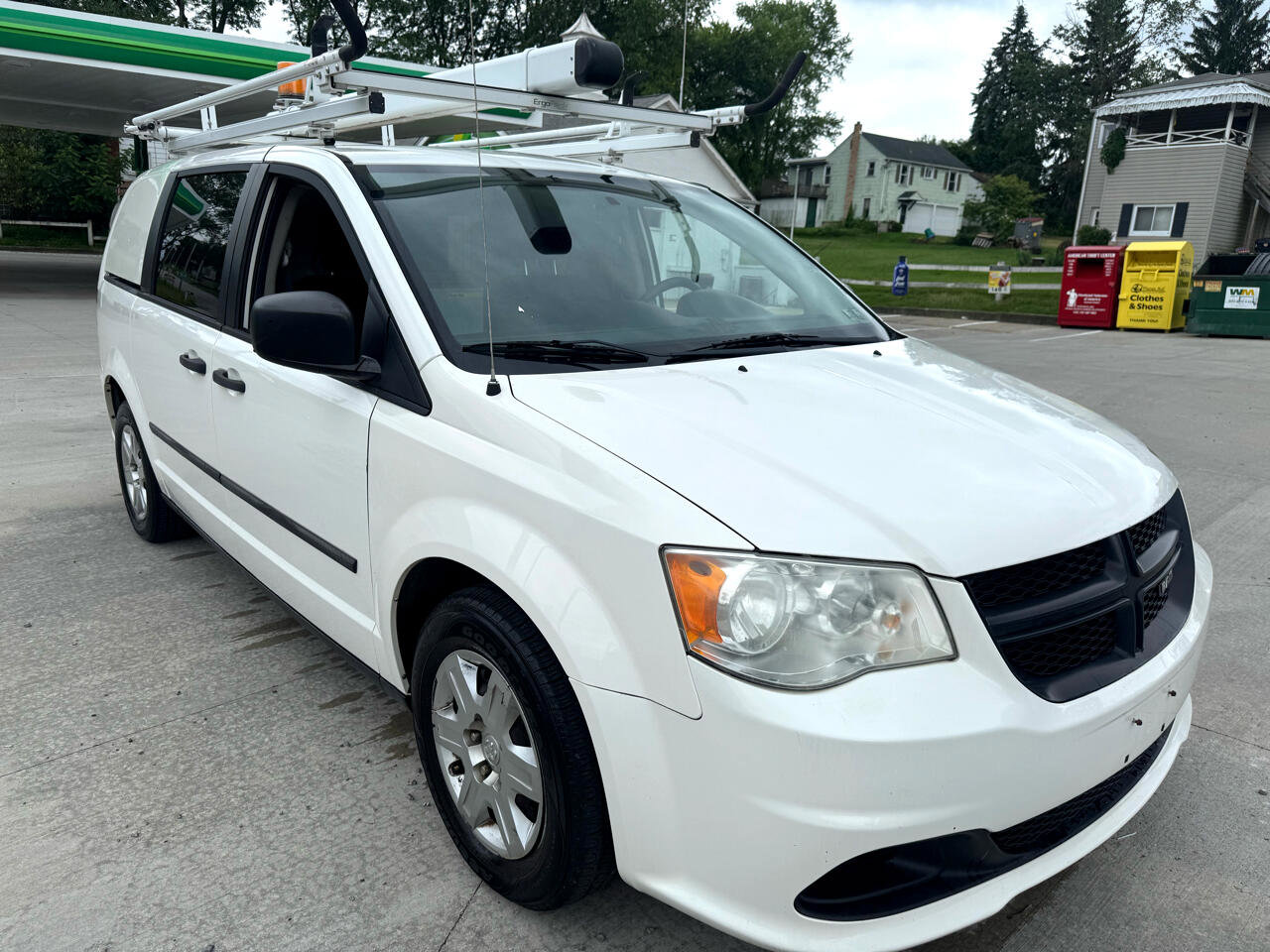 Used 2013 RAM C/V Tradesman image 6