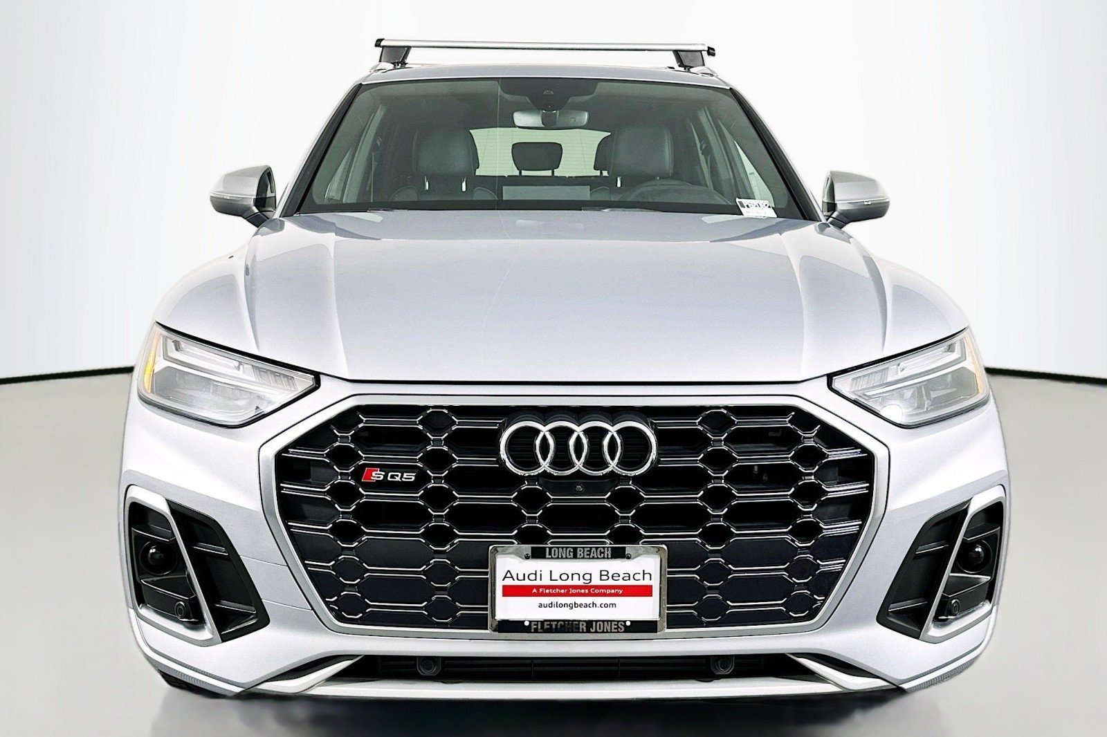Used 2023 Audi SQ5 Premium Plus w/ Premium Plus Package AWD/4WD image 2