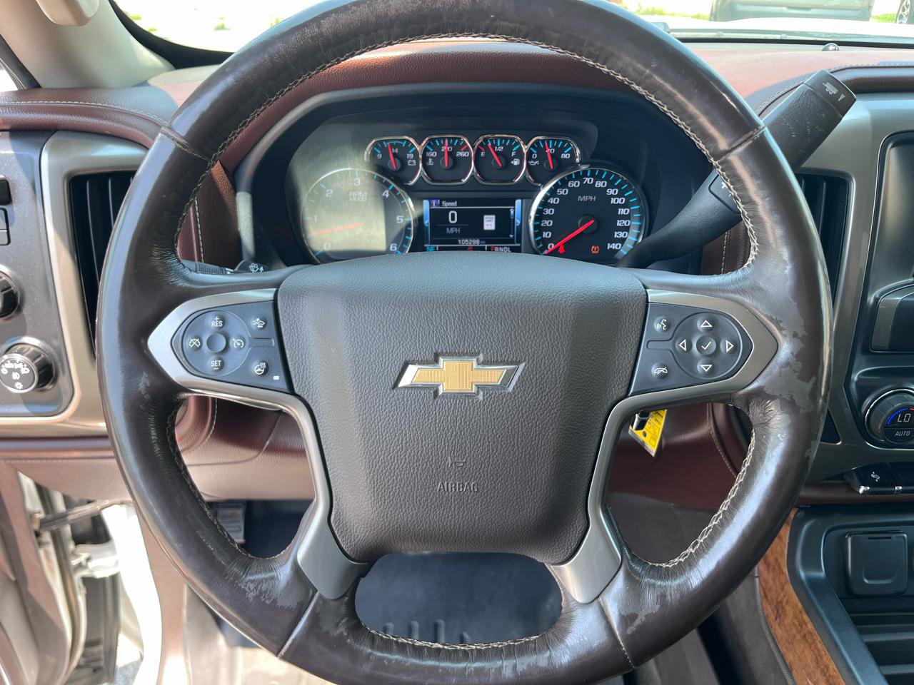 Used 2018 Chevrolet Silverado 1500 High Country AWD/4WD image 25