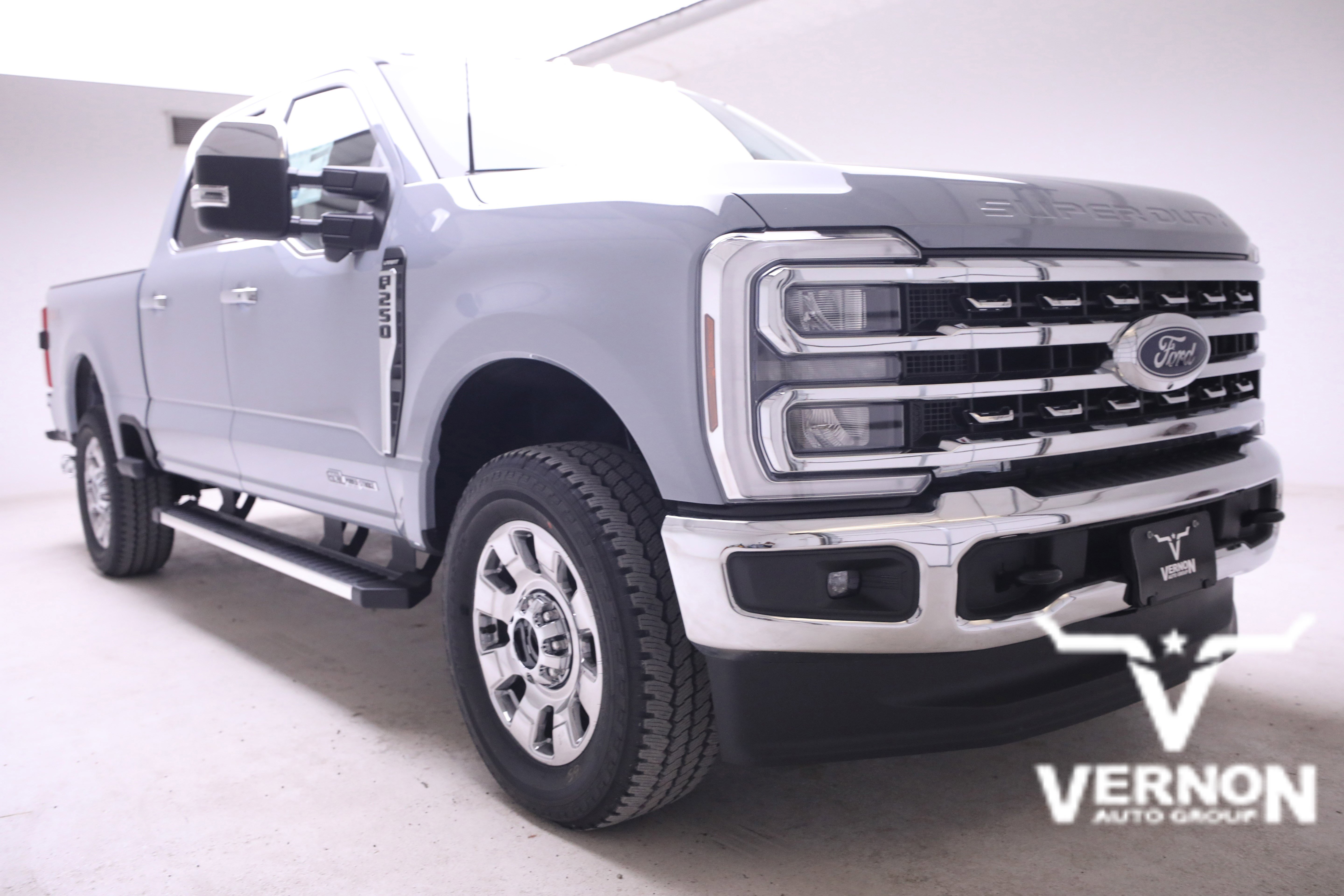 New 2026 Ford F250 Lariat w/ Chrome Package image 7