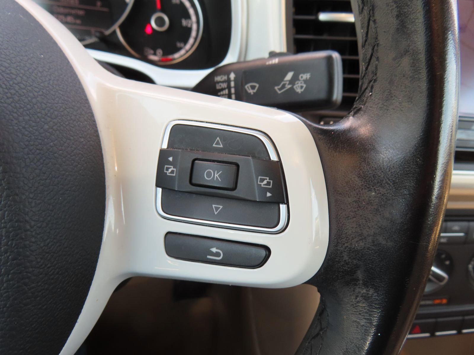 Used 2016 Volkswagen Beetle 1.8T SEL image 20