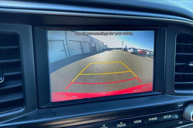 Used 2020 Hyundai Elantra SEL image 21