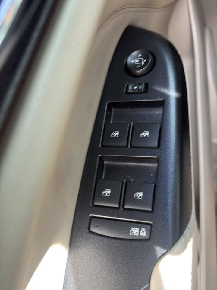 Used 2013 Cadillac SRX Premium w/ Driver Assist Package AWD/4WD image 9