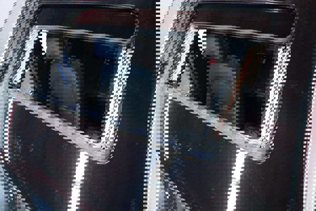 Used 2018 Mercedes-Benz GLE 350 4MATIC SUV w/ Premium 1 Package image 25