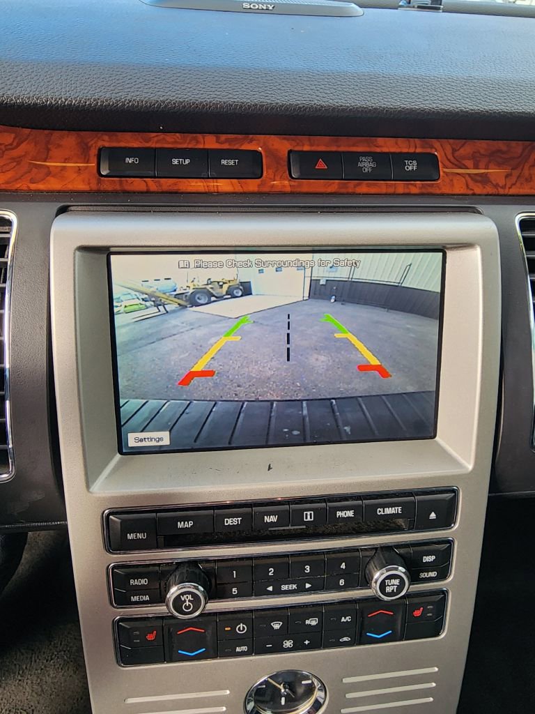 Used 2011 Ford Flex Limited w/ Rapid Spec Order Code image 17