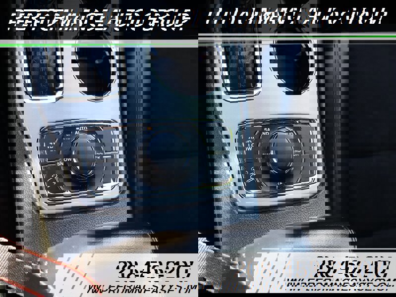 Used 2020 Jeep Grand Cherokee Altitude image 17