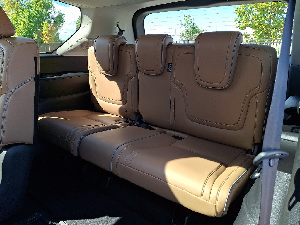 New 2027 INFINITI QX80 Luxe RWD image 6
