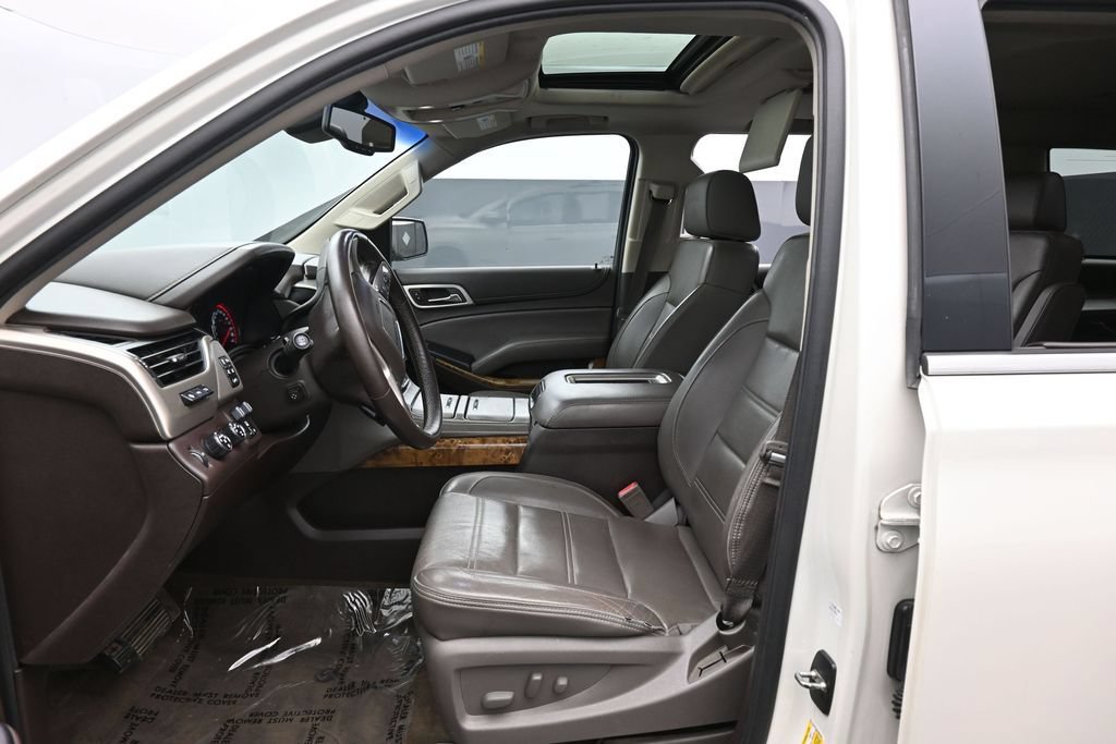 Used 2015 GMC Yukon Denali w/ Premium Package AWD/4WD image 23