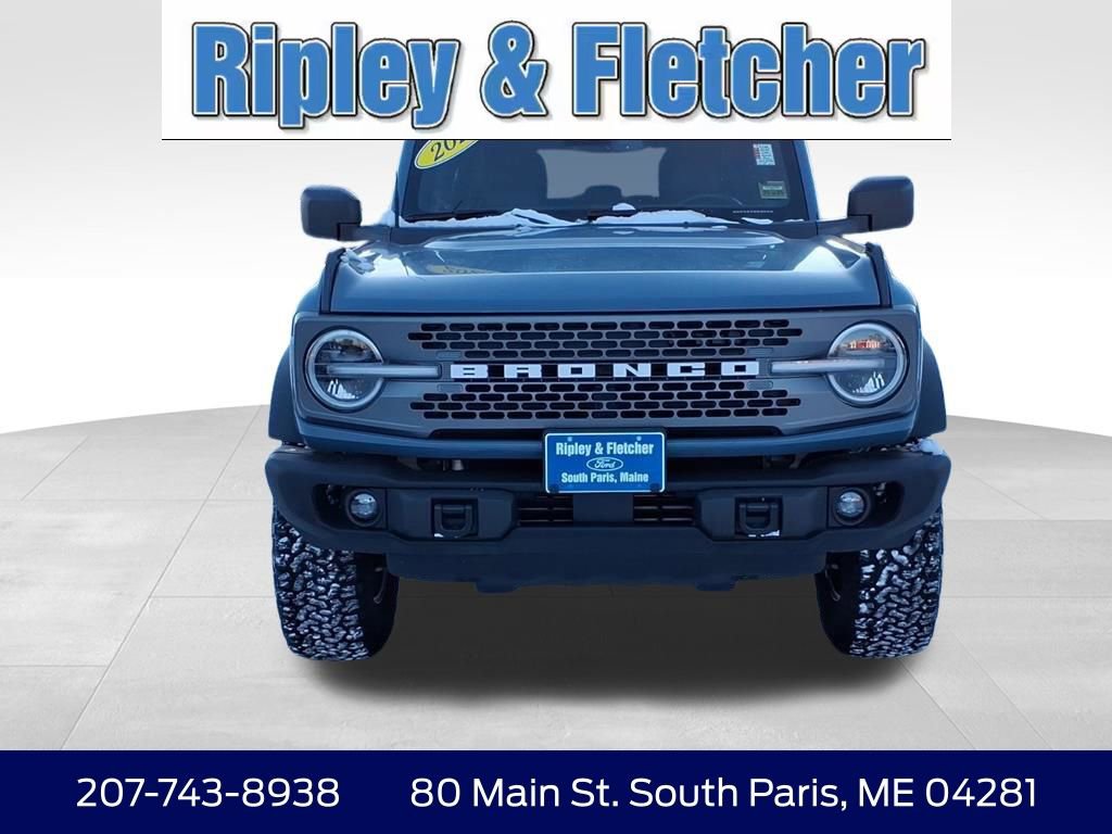 Used 2025 Ford Bronco Badlands image 2