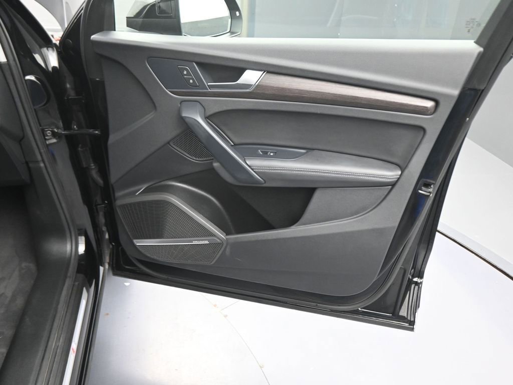 Used 2024 Audi Q5 2.0T Premium Plus image 39
