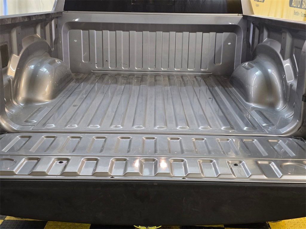 Used 2025 RAM 1500 Laramie image 15