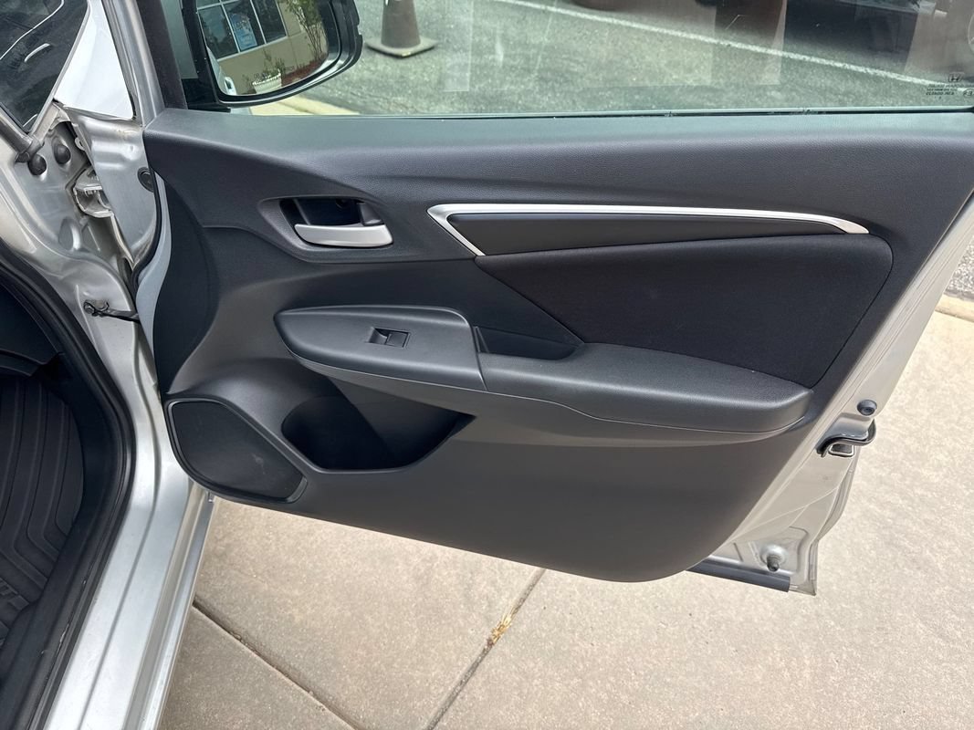 Used 2015 Honda Fit LX image 12