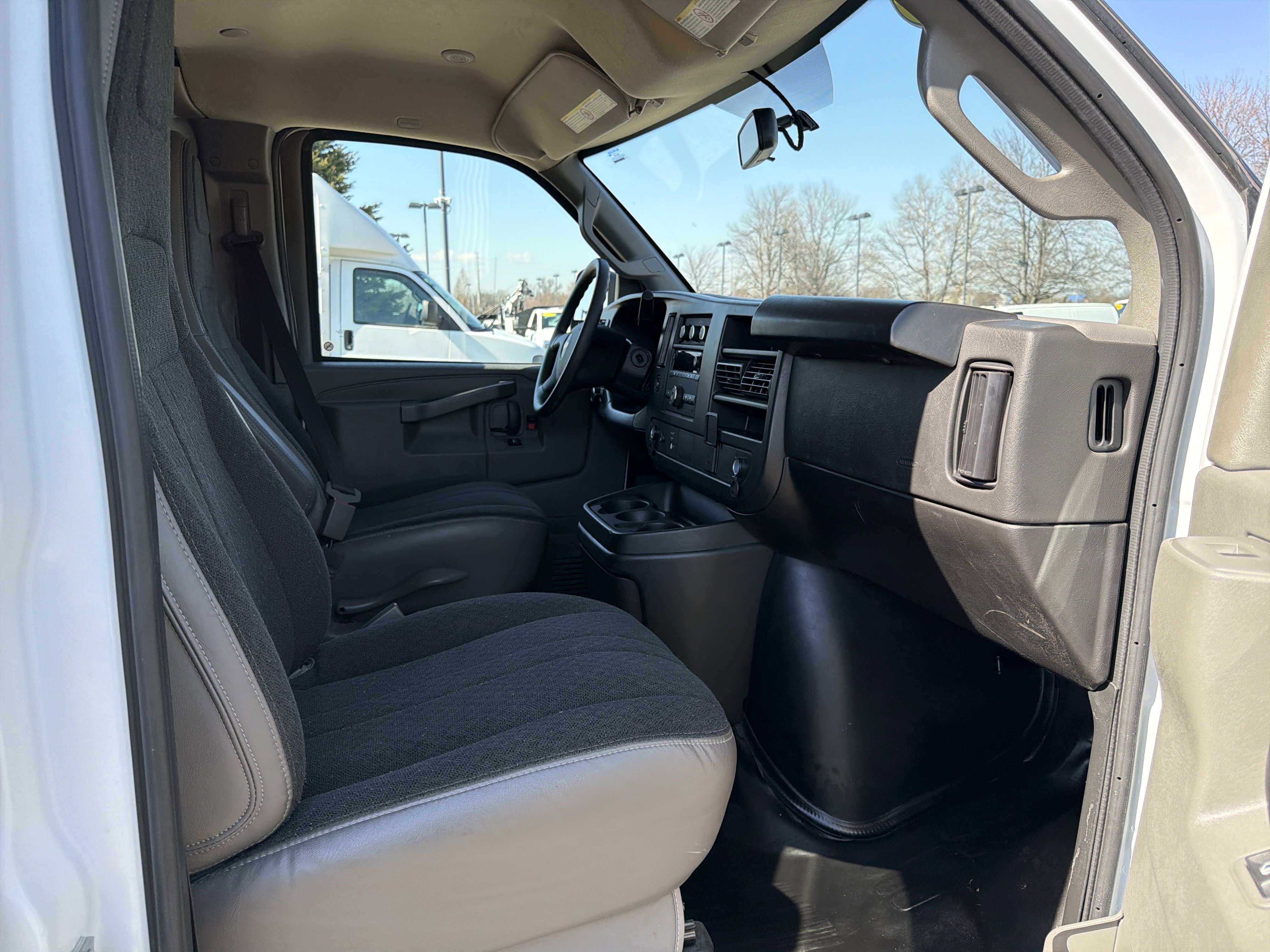 Used 2024 Chevrolet Express 2500 w/ Driver Convenience Package image 23