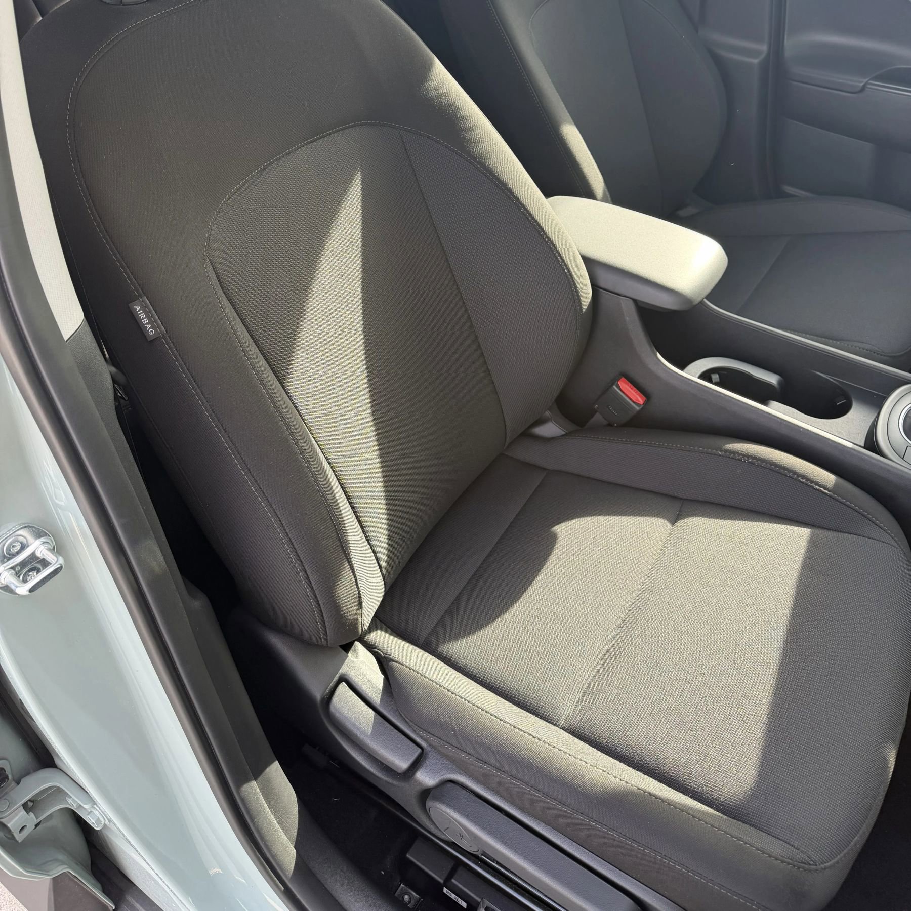 Used 2025 Hyundai Kona SEL AWD/4WD image 14