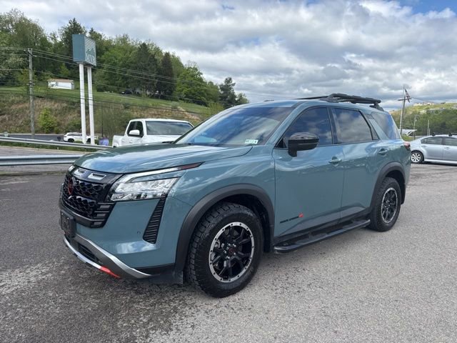 Used 2026 Nissan Pathfinder Rock Creek w/ Rock Creek Premium Package AWD/4WD image 1