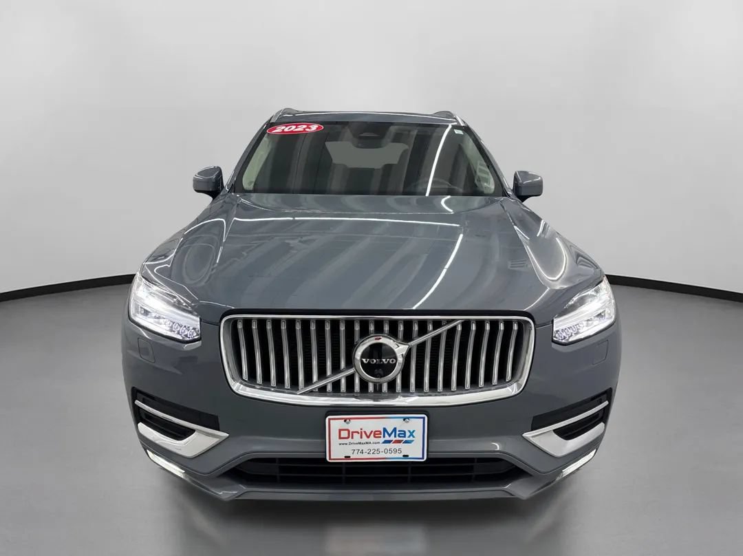 Used 2023 Volvo XC90 B6 Ultimate AWD/4WD image 2
