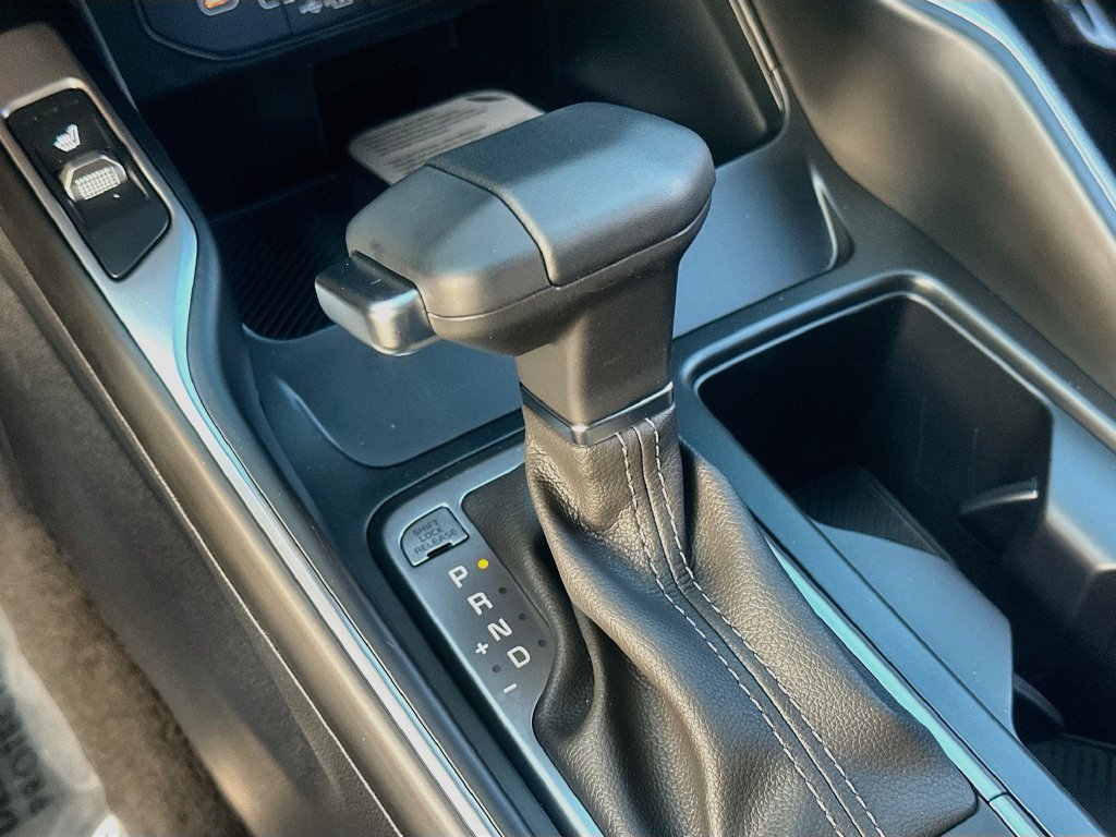 New 2026 Kia Sorento S FWD image 16
