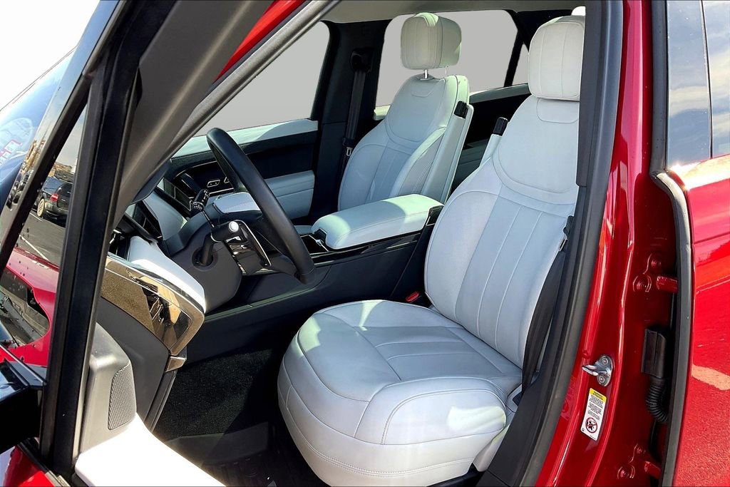 Used 2023 Land Rover Range Rover Sport SE image 21