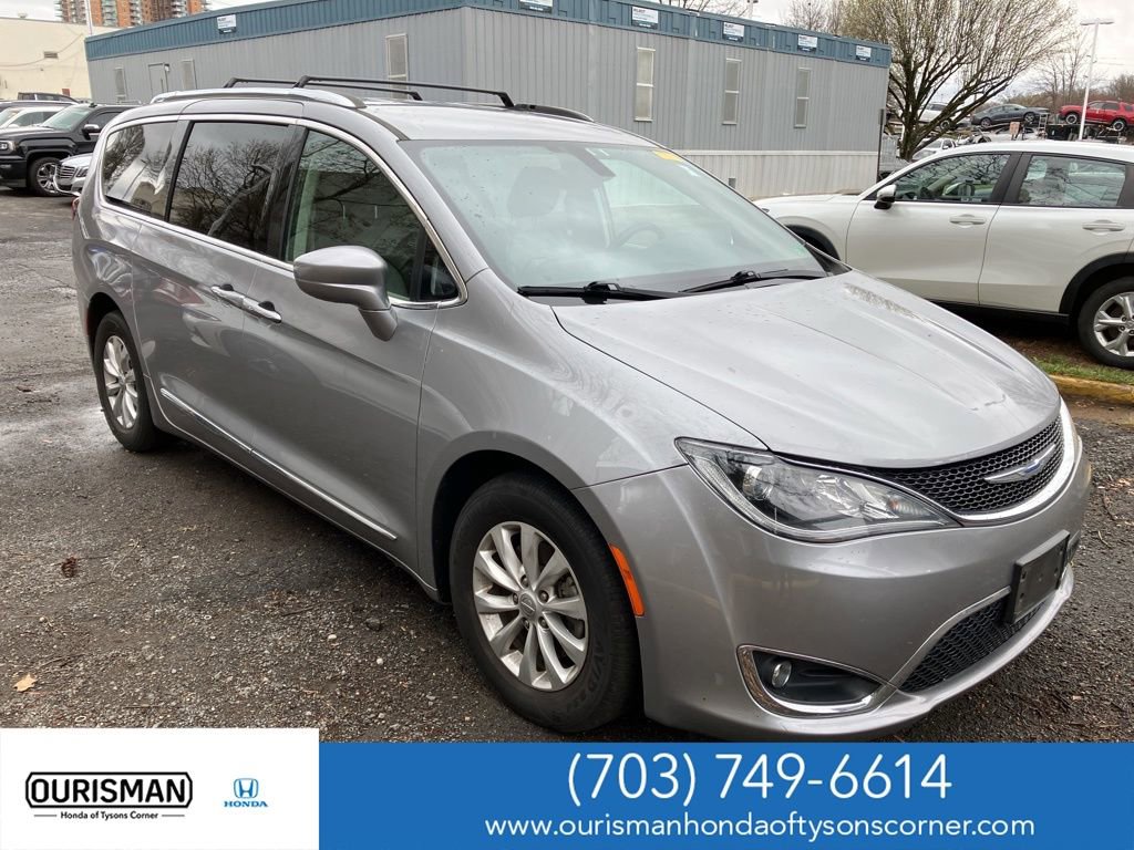 Used 2018 Chrysler Pacifica Touring-L