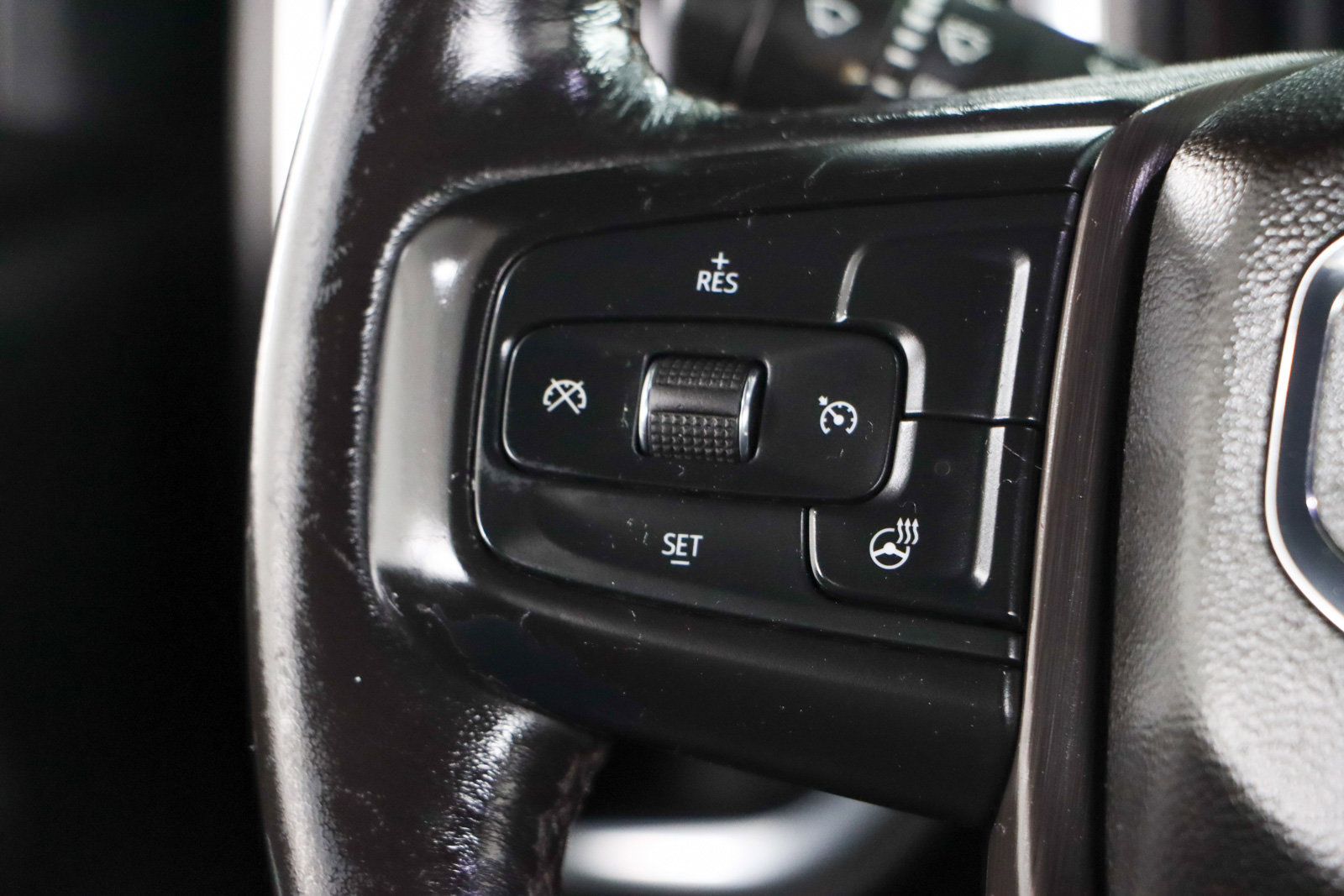 Used 2022 GMC Sierra 2500 AT4 w/ Snow Plow Prep/Camper Package image 14