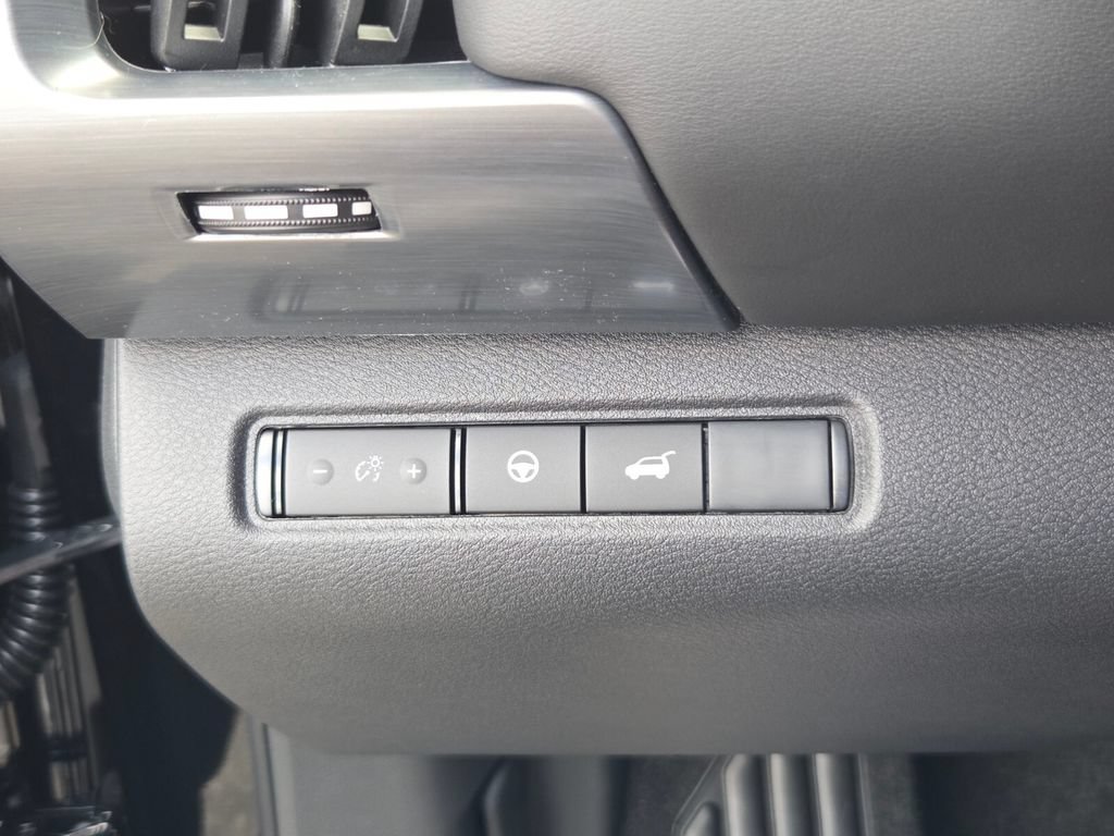 New 2026 Nissan Pathfinder SL FWD image 25