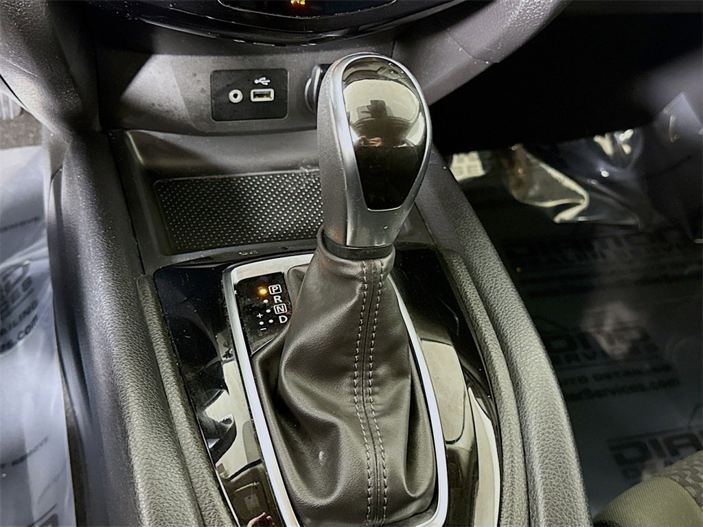 Certified 2021 Nissan Rogue Sport S image 10