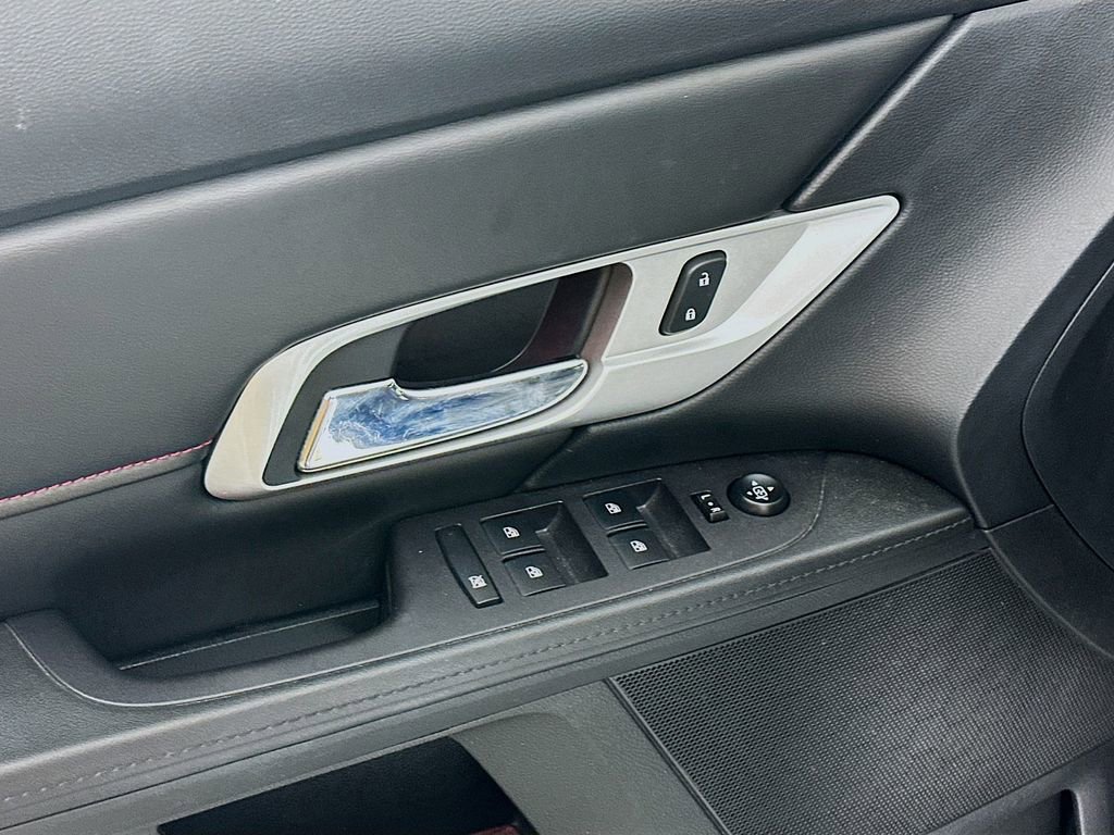 Used 2017 GMC Terrain SLT image 22