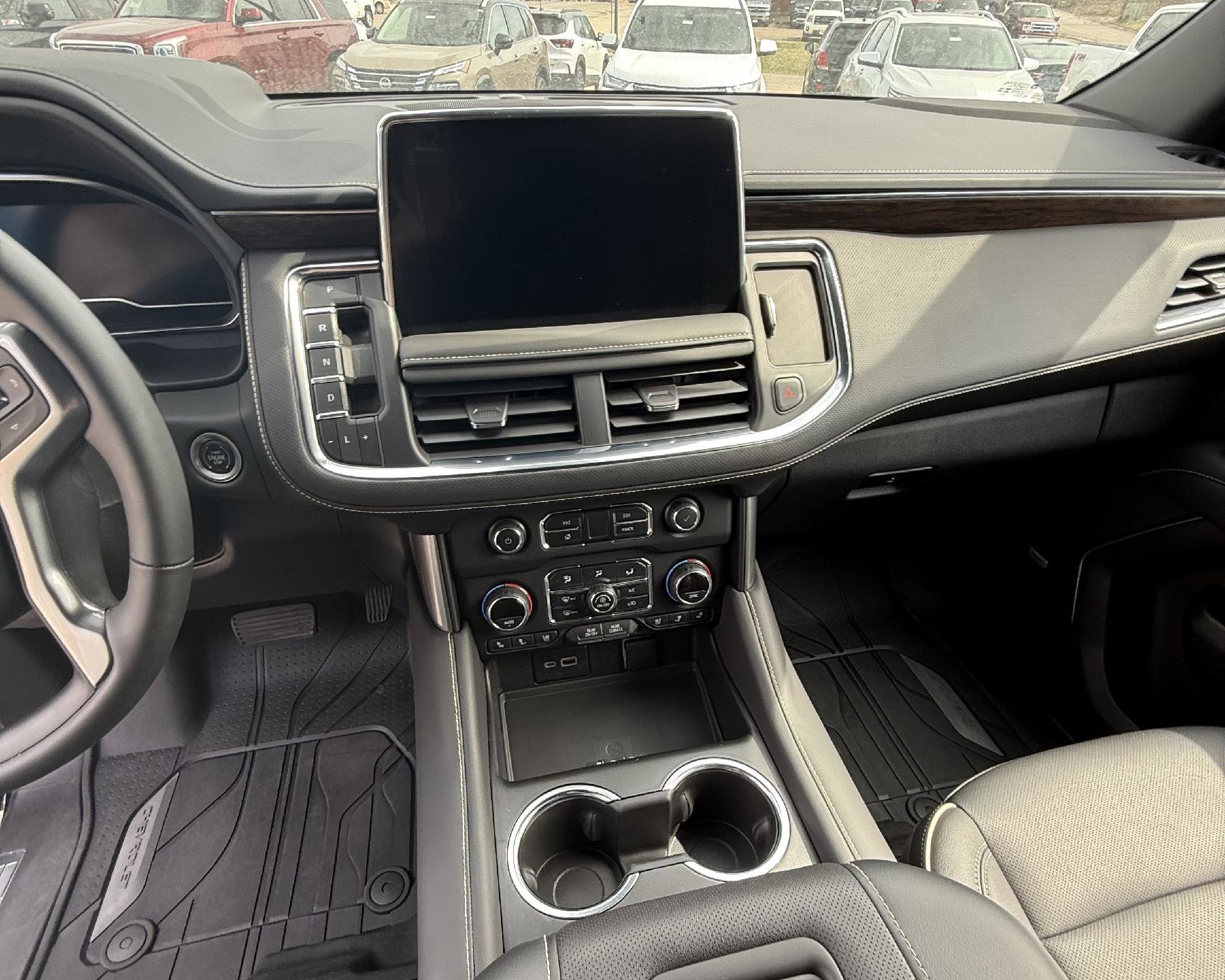 Used 2024 Chevrolet Suburban Premier w/ Premium Package 2 image 14