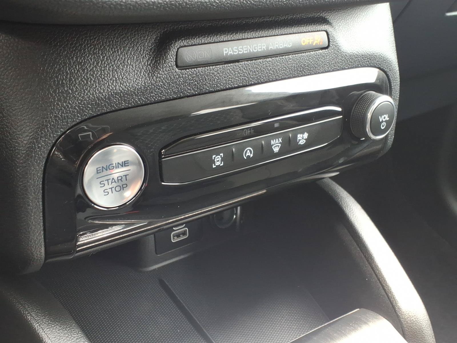 Used 2024 Ford Escape Active w/ Tech Pack #1 AWD/4WD image 25