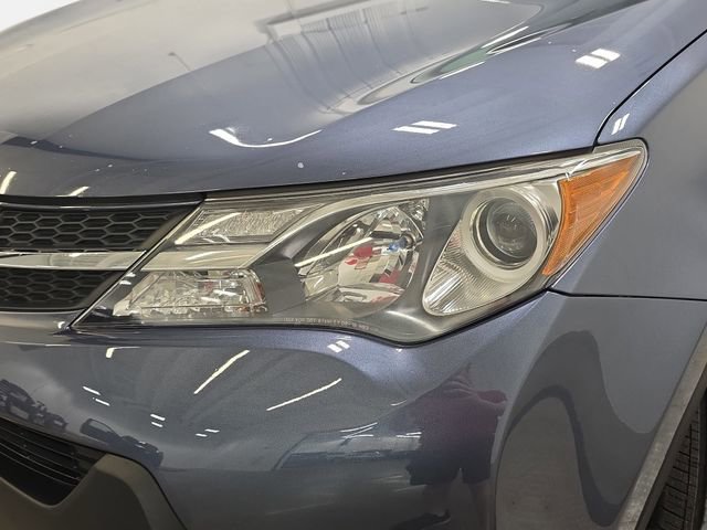 Used 2013 Toyota RAV4 XLE AWD/4WD image 28