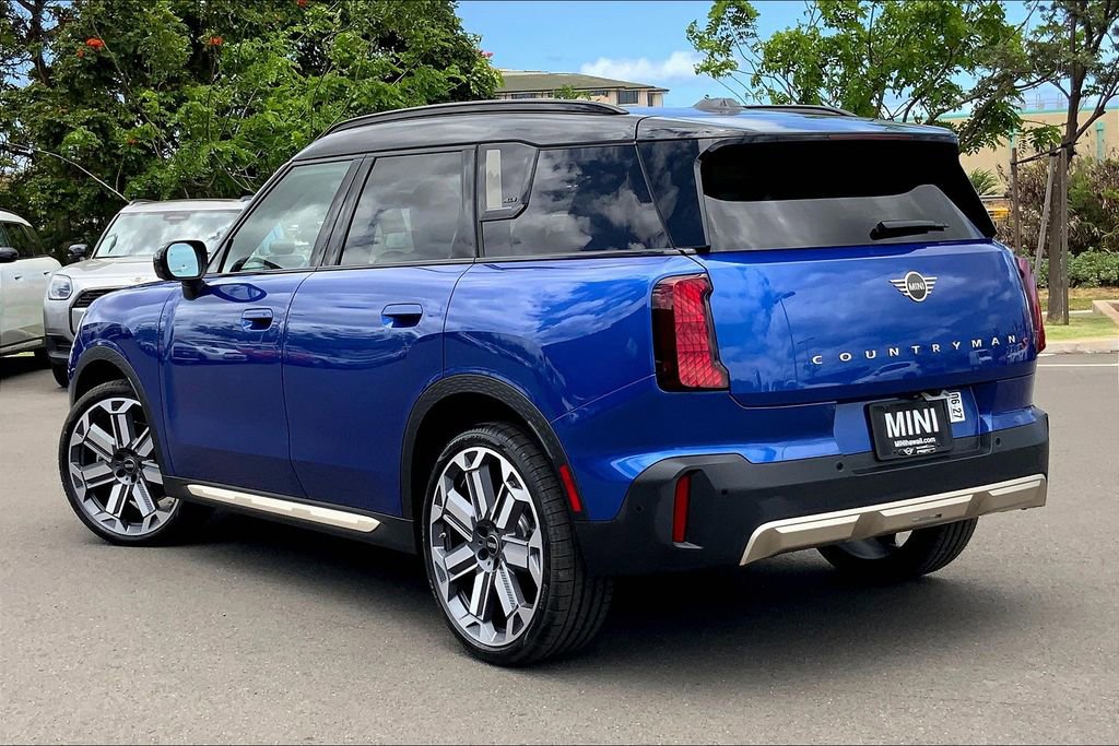 New 2025 MINI Cooper Countryman S w/ Comfort Package Max image 2
