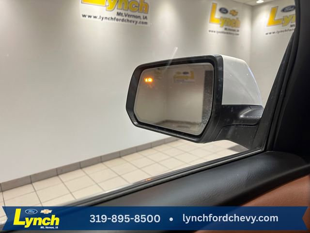 Used 2021 Chevrolet Traverse High Country image 18
