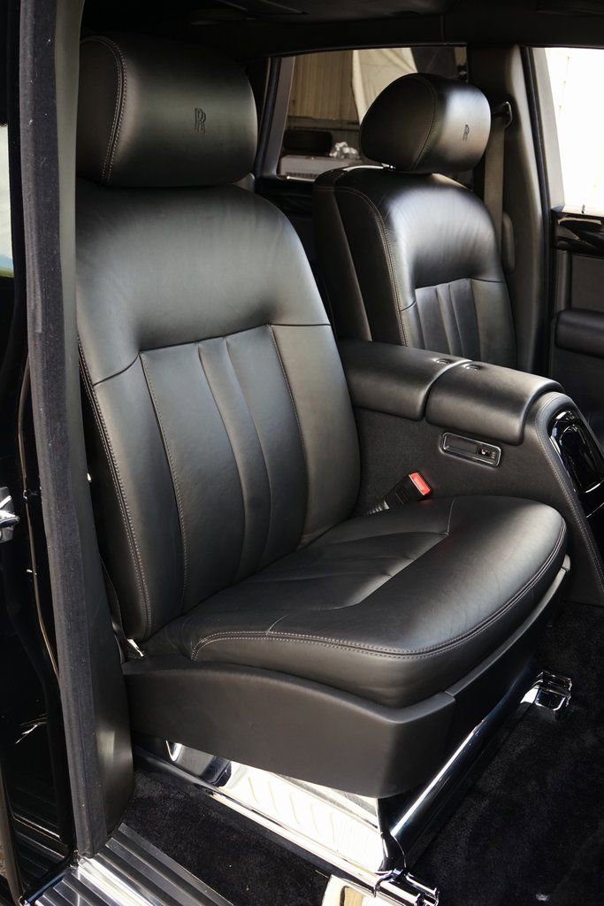 Used 2013 Rolls-Royce Phantom Sedan image 11