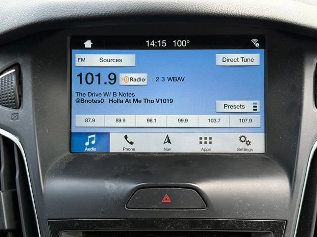 Used 2018 Ford Focus Titanium w/ Titanium Technology Package FWD image 22