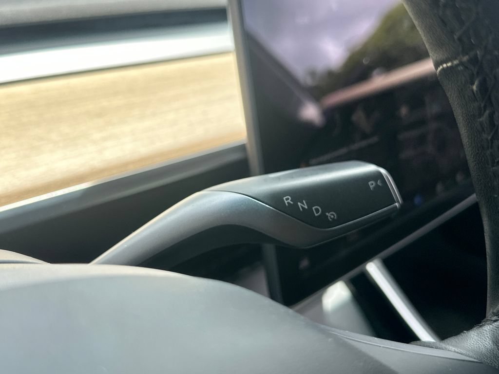 Used 2019 Tesla Model 3 Standard Range RWD image 18