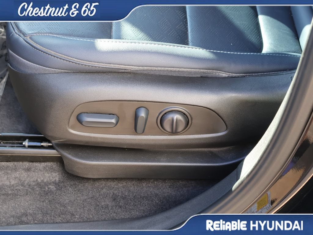 Used 2023 Chevrolet Bolt EUV Premier w/ Sun & Sound Package FWD image 23