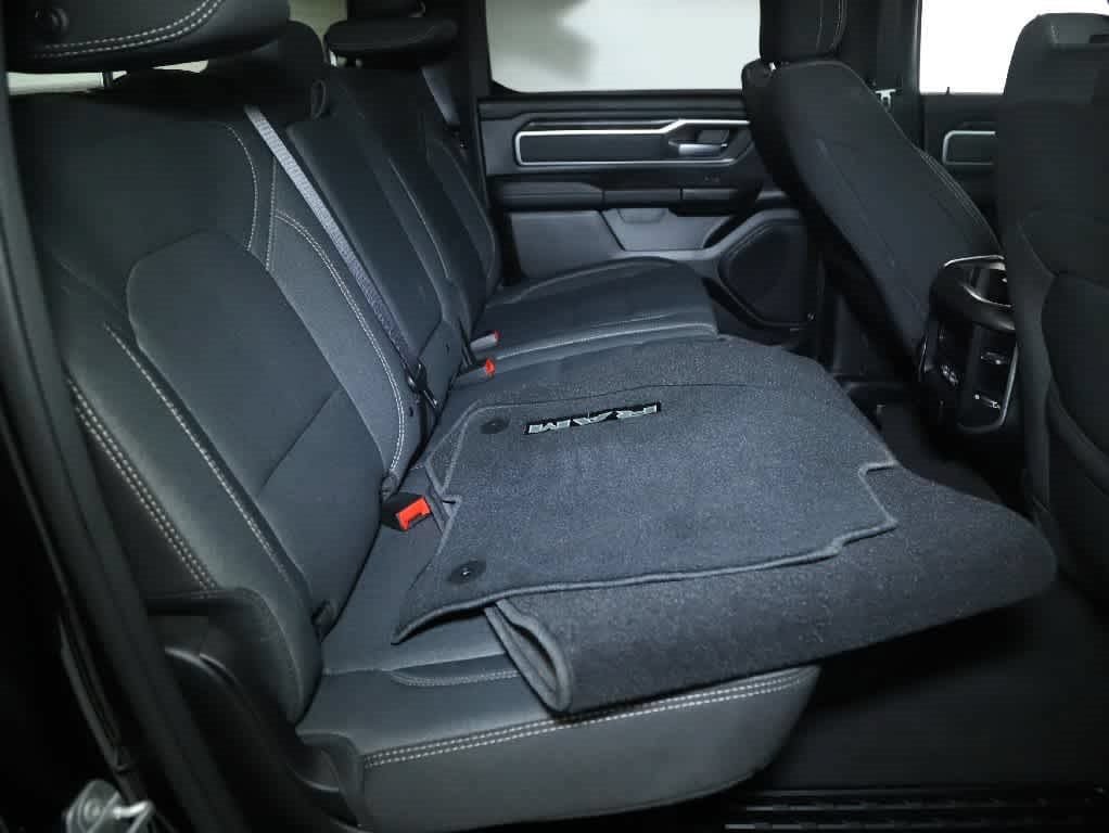 Used 2023 RAM 1500 Big Horn AWD/4WD image 33