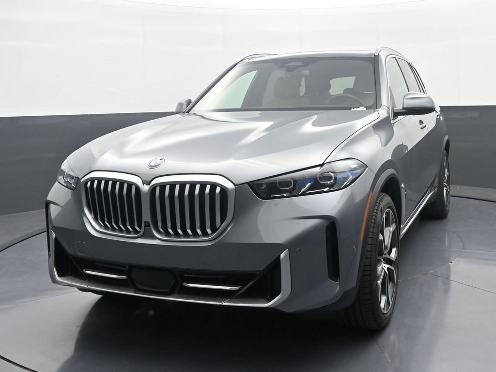 New 2026 BMW X5 xDrive40i AWD/4WD image 1