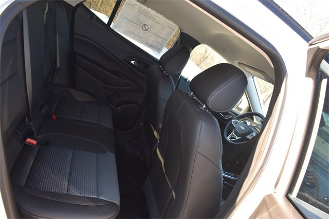 New 2026 Chevrolet Trax LT w/ Driver Confidence Package image 14